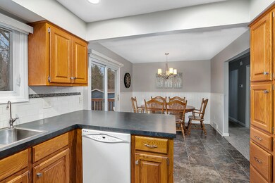 Kitchen/Dining