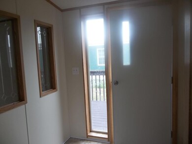 2714 11th Ave W, Williston, ND 58801 - photo 2