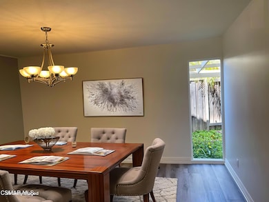 IMG_1255 - Dining Room - Standard - 1