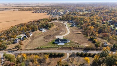 1940 Kaylin Ct, Robins, IA 52328 - photo 4