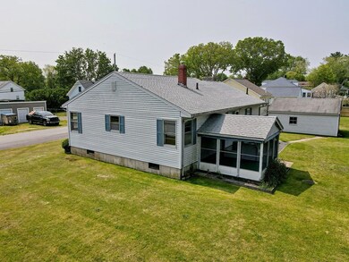16 Pine Tree Ave, Westport, MA 02790 - photo 2