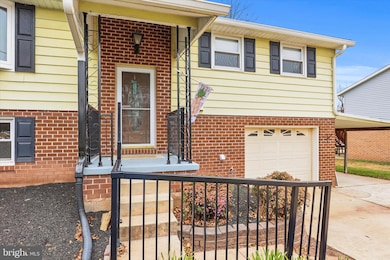 2285 Sycamore Rd, York, PA 17408 - photo 4