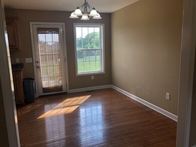 107 Brooklyn Cir, Shelbyville, TN 37160 - photo 6