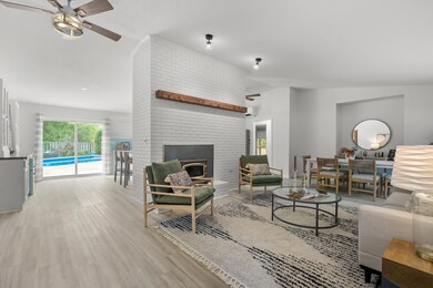 St Joseph St E 236 Coloma 49038-3