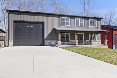 412 Peach Tree Ln, Russell Springs, KY 42642 - photo 2