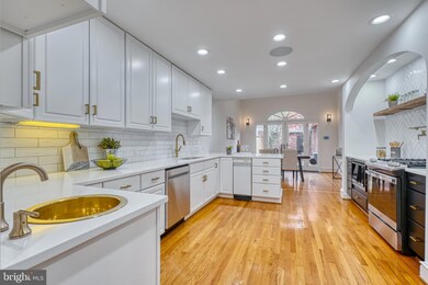 811 S Sharp St, Baltimore, MD 21230 - photo 7