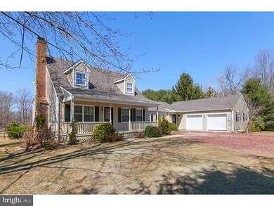 22 Colony Ct, Swedesboro, NJ 08085 - photo 2