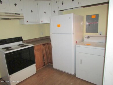 111-145728 Kitchen