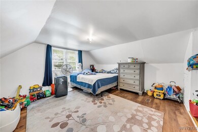 34 Spaulding St, Buffalo, NY 14220 - photo 4