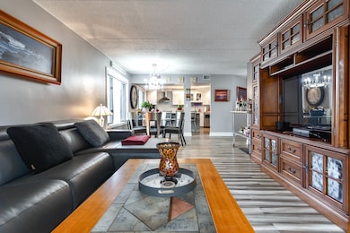 1389 Perry St unit 303, Des Plaines, IL 60016 - photo 6