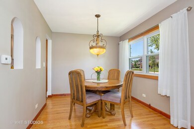 264 E Fullerton Ave, Elmhurst, IL 60126 - photo 6