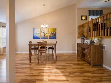 Dining/Living Level 1