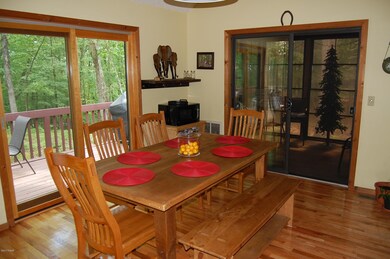 814 Osprey Ct, Hawley, PA 18428 - photo 5