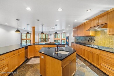 26-Kitchen