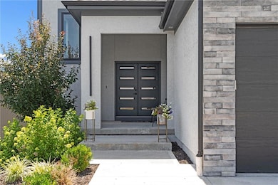 22615 W 87th Terrace, Lenexa, KS 66227 - photo 2