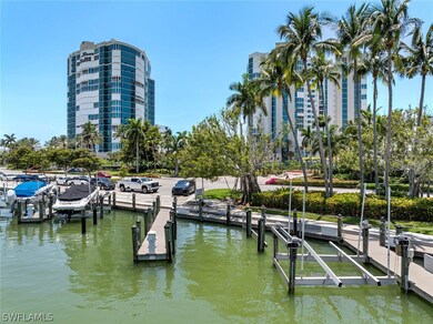 4090 Gulf Shore Blvd N unit 4, Naples, FL 34103 - photo 4