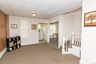 302 N 5th St, Stroudsburg, PA 18360 - photo 4