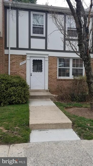 17711 Coatbridge Place, Olney, MD 20832 - photo 2