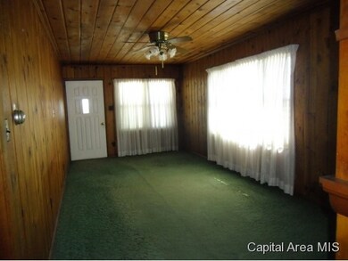 1587 Poor Farm Rd, Jacksonville, IL 62650 - photo 4