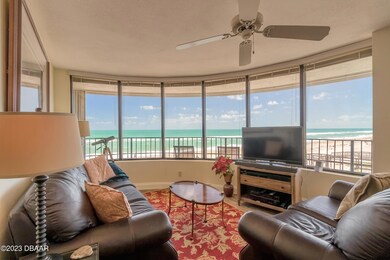 Lioving Room East