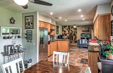 2911 Squire Ave, Redding, CA 96002 - photo 6