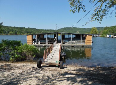 26 Skyline Dr, Kimberling City, MO 65686 - photo 3