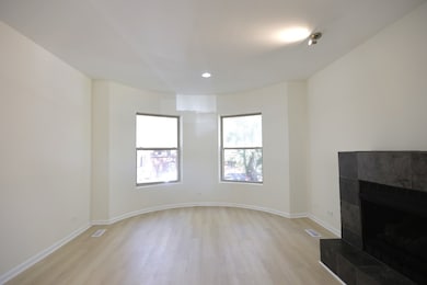 1223 E 52nd St unit 1, Chicago, IL 60615 - photo 3