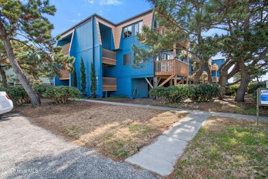 275 W First St #2i