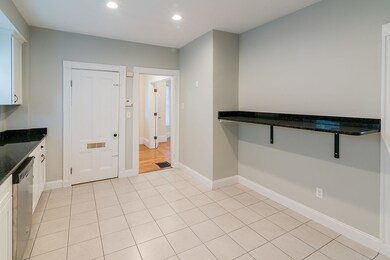 58 Saunders St unit 1, Allston, MA 02134 - photo 5
