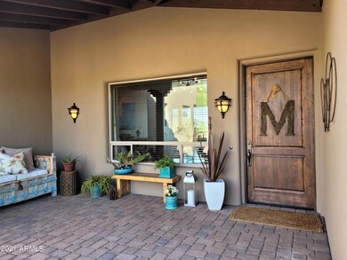 COURTYARD PORCH