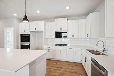 3776 Brookside Dr, Chaska, MN 55318 - photo 5