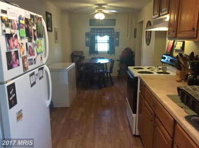 654 Turkey Knob Rd, Quicksburg, VA 22847 - photo 2