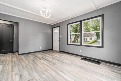 1227 Pauline Ave, Columbus, OH 43224 - photo 7