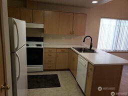 2210 48th Ave, Longview, WA 98632 - photo 5