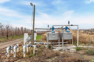 14306 W Acord Rd, Benton City, WA 99320 - photo 6