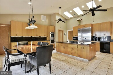 644 Santa Maria Ln, Davidsonville, MD 21035 - photo 6