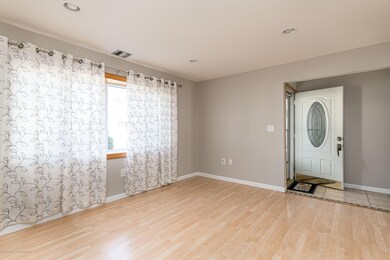 624 Aumack Ave, Keyport, NJ 07735 - photo 7