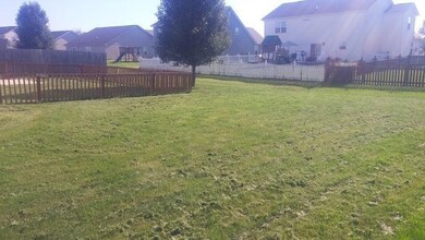 2425 Bluewood Way, Plainfield, IN 46168 - photo 2