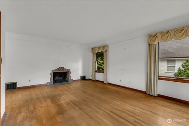 325 Varner Ave SE, Orting, WA 98360 - photo 6