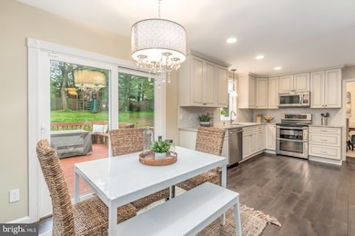 1227 Old Stable Rd, McLean, VA 22102 - photo 5