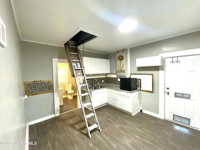 862 Butler St, Toledo, OH 43605 - photo 7