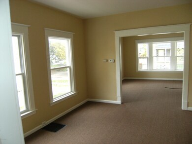 569 Shamrock St SW, Grand Rapids, MI 49503 - photo 5