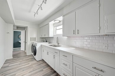 2420 Mcduffie St unit 1, Houston, TX 77019 - photo 7