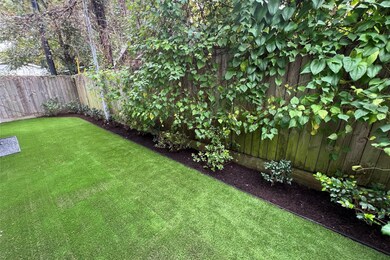 622 E 28th St, Houston, TX 77008 - photo 4