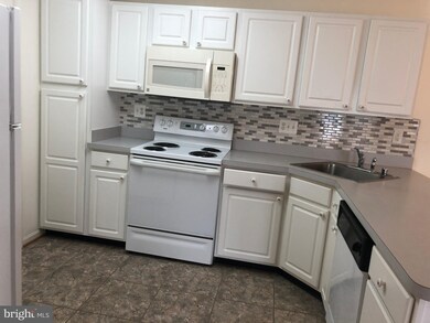 2011 Rudy Serra Dr, Sykesville, MD 21784 - photo 4