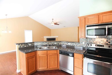 107 Emerald Cove Ct, Holly Ridge, NC 28445 - photo 6