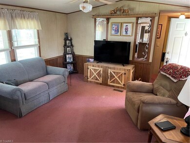 2609 Woodfield Dr, Sophia, NC 27350 - photo 3