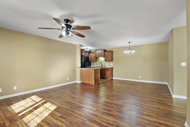 4-web-or-mls-1523 24th Ave 37, Kenosha,