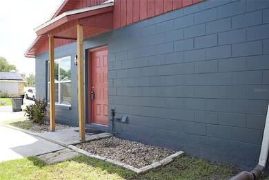 1242 Mohrlake Dr, Brandon, FL 33511 - photo 5