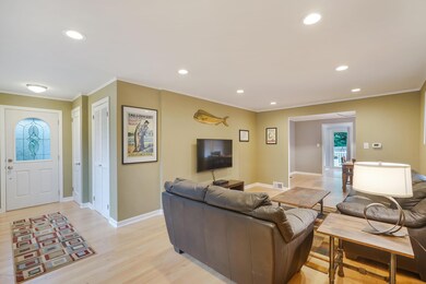 65 Manning St, Red Bank, NJ 07701 - photo 7